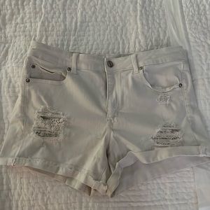 American Eagle white denim shorts